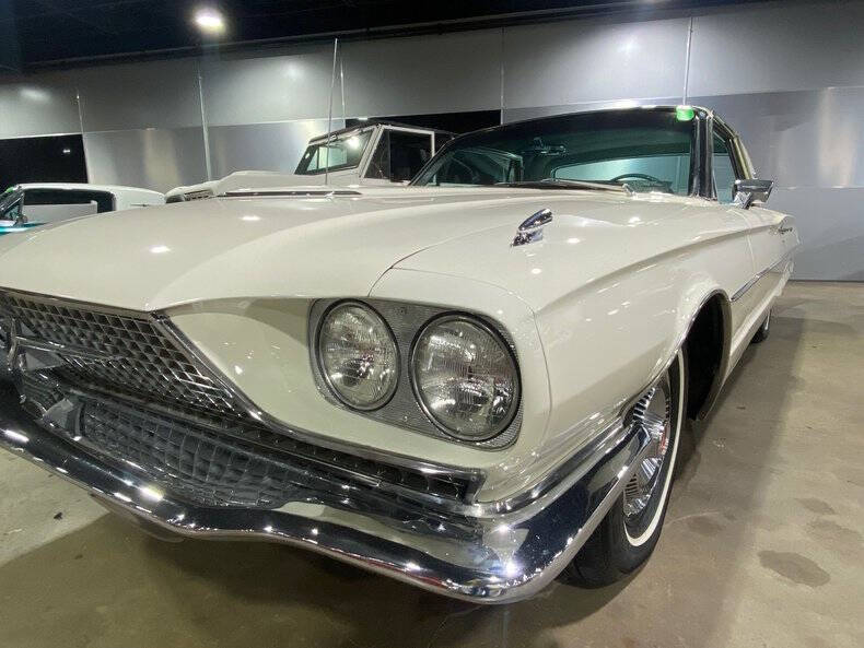 1966 Ford Thunderbird