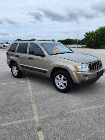 2006 Jeep Grand Cherokee for sale at NEW 2 YOU AUTO SALES LLC in Waukesha WI