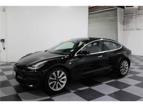 2018 Tesla Model 3 Long Range