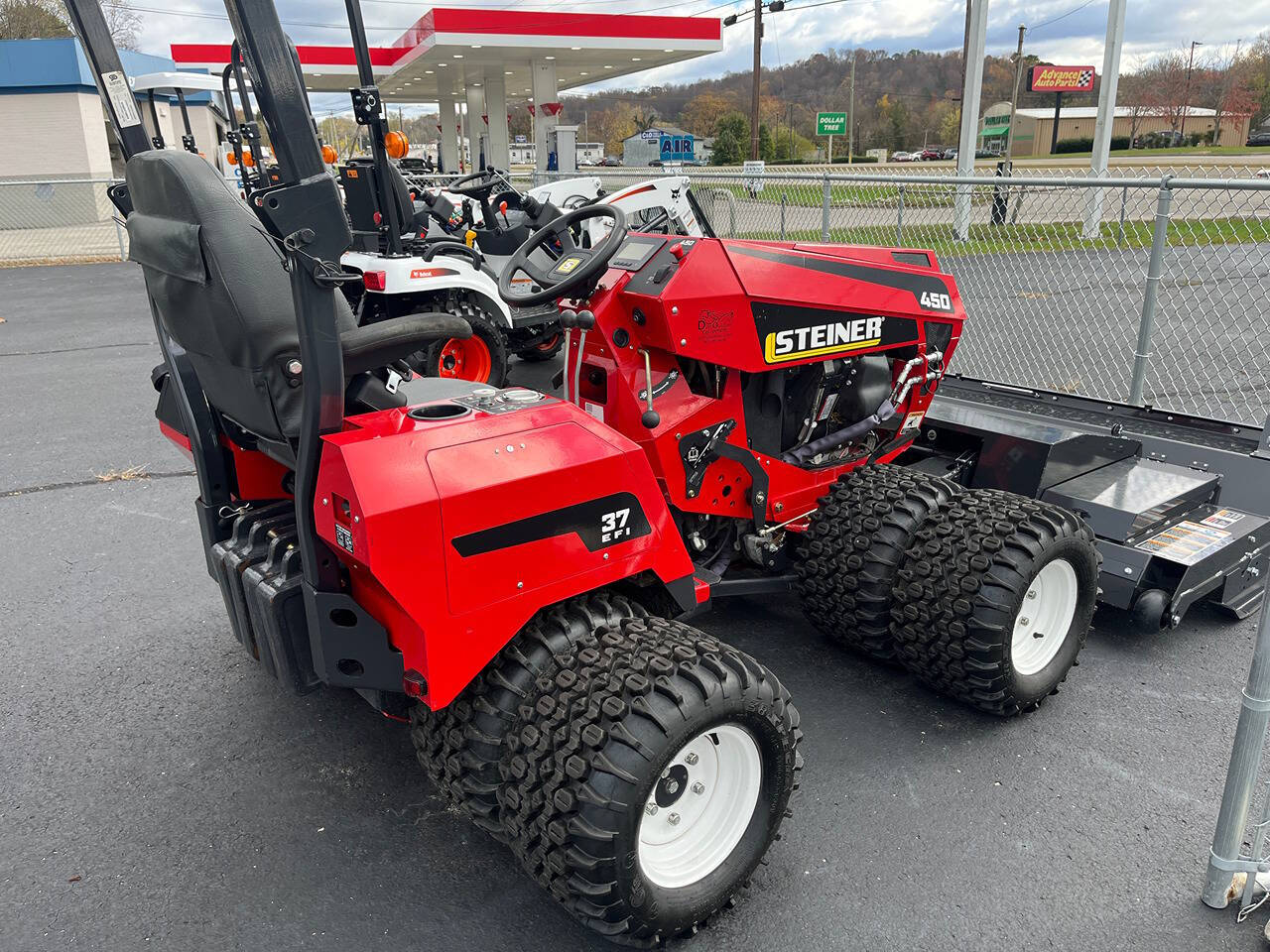 2021 Steiner 450 Articulating Tractor for sale at EARL DUFF PRE-OWNED CENTER in Harriman, TN