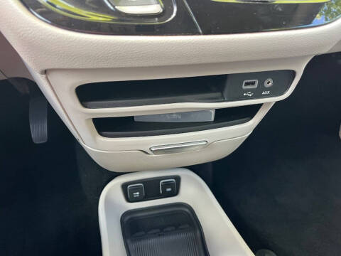 2019 Chrysler Pacifica Touring L