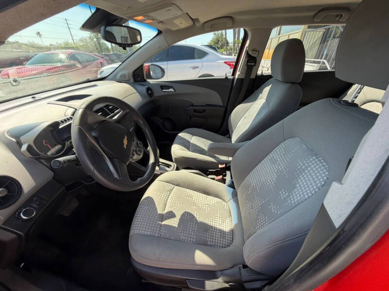2012 Chevrolet Sonic LS