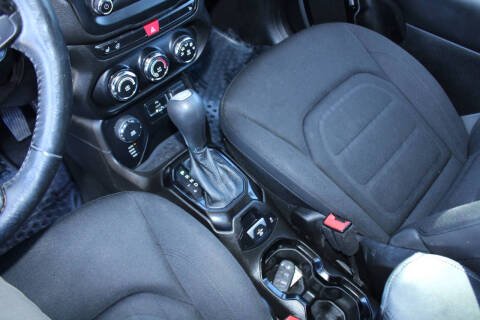 2017 Jeep Renegade Altitude