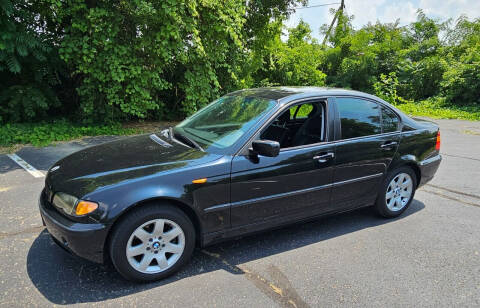 2005 BMW 3 Series for sale at GOLDEN RULE AUTO in Newark OH