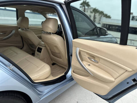 2013 BMW 3 Series 328i