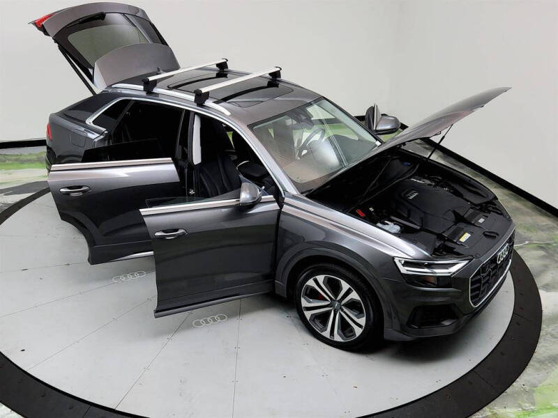 2019 Audi Q8 quattro Premium Plus 55 TFSI