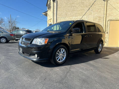 2019 Dodge Grand Caravan for sale at Strong Automotive in Watertown WI