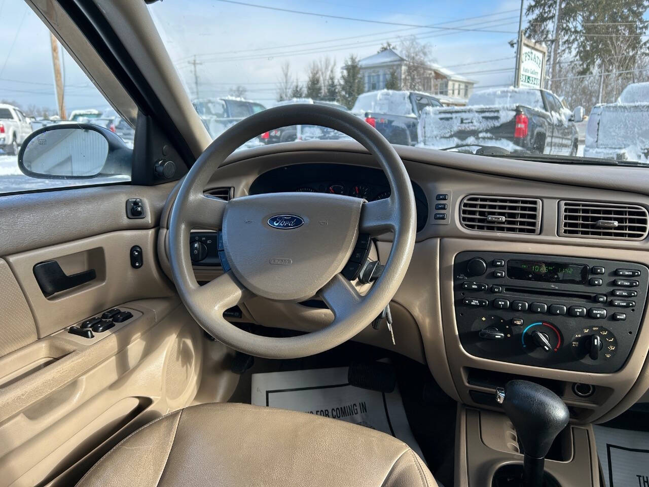 2005 Ford Taurus for sale at Upstate Auto Gallery in Westmoreland, NY