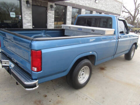 1984 Ford F-150 XLS
