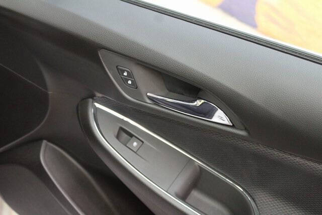 2018 Chevrolet Cruze LT Auto