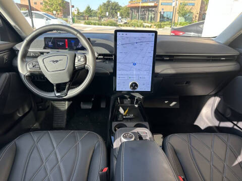 2024 Ford Mustang Mach-E Select