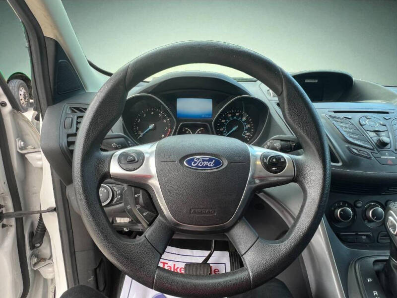 2016 Ford Escape SE