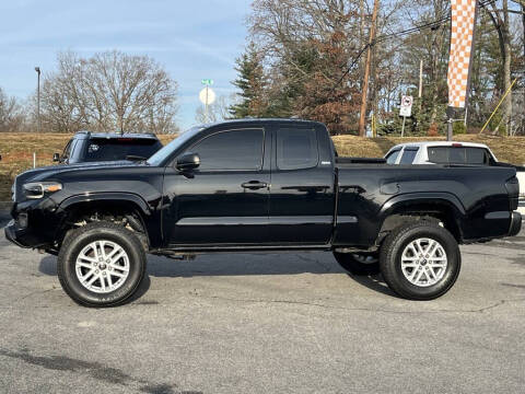 2017 Toyota Tacoma SR