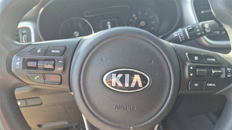 2017 Kia Sorento LX