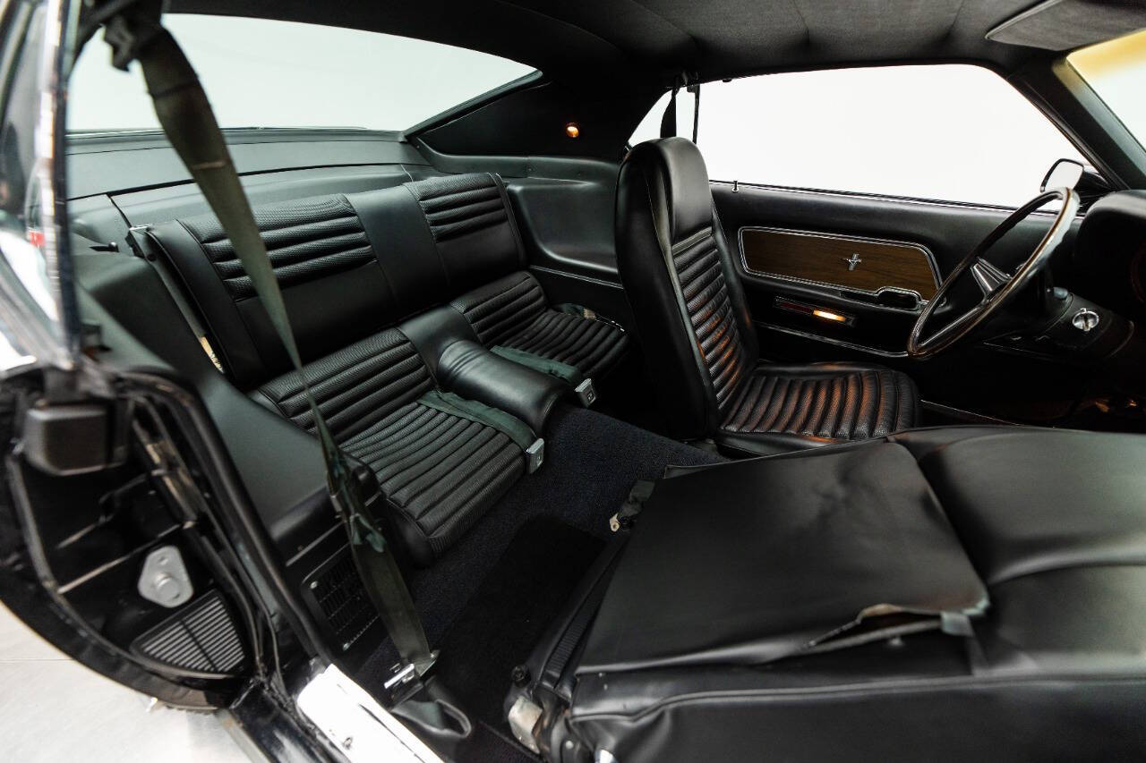 1970 Ford Mustang 105