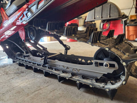 2023 Lynx Shredder DS