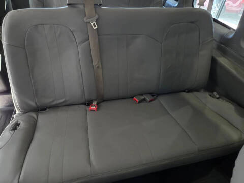 2016 Chevrolet Express LS 2500