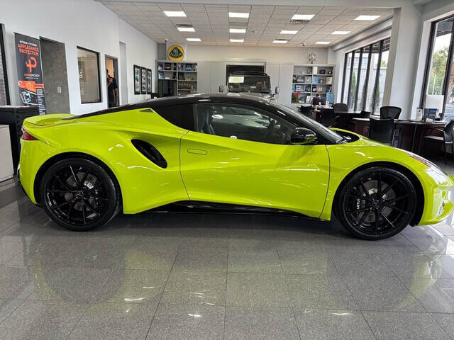2025 Lotus Emira 8