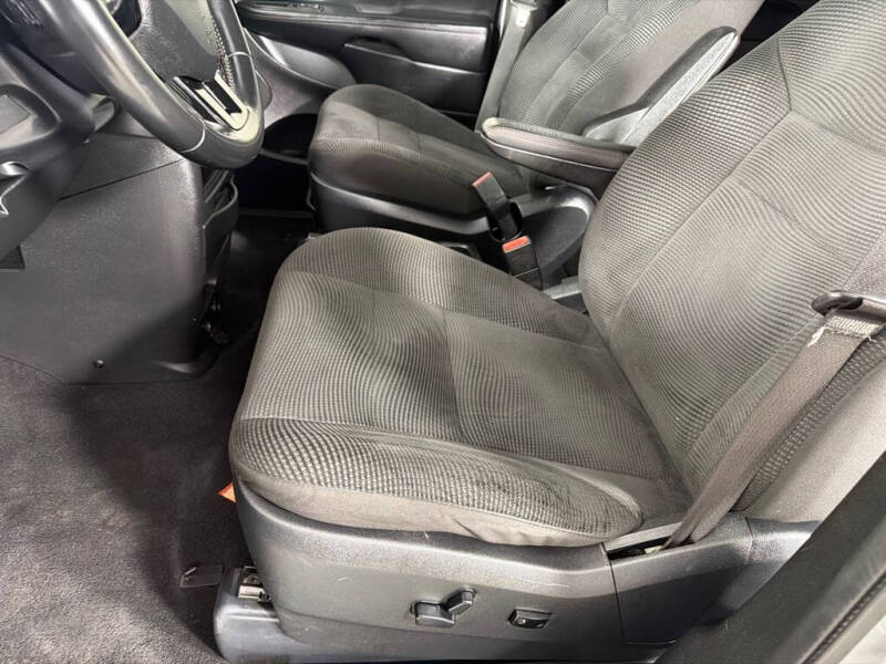 2020 Dodge Grand Caravan SE