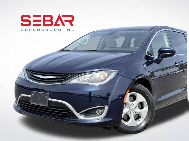 2018 Chrysler Pacifica Hybrid Touring Plus
