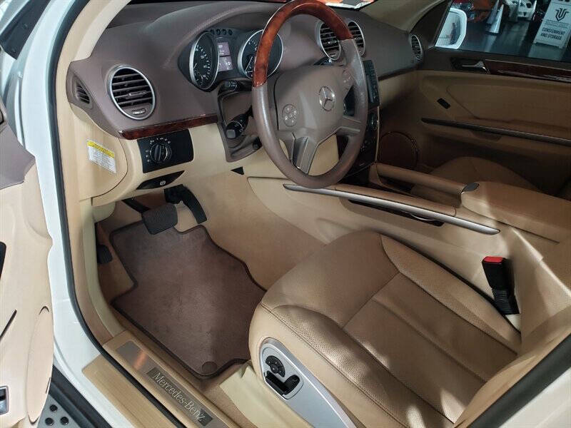 2009 Mercedes-Benz GL-Class 12