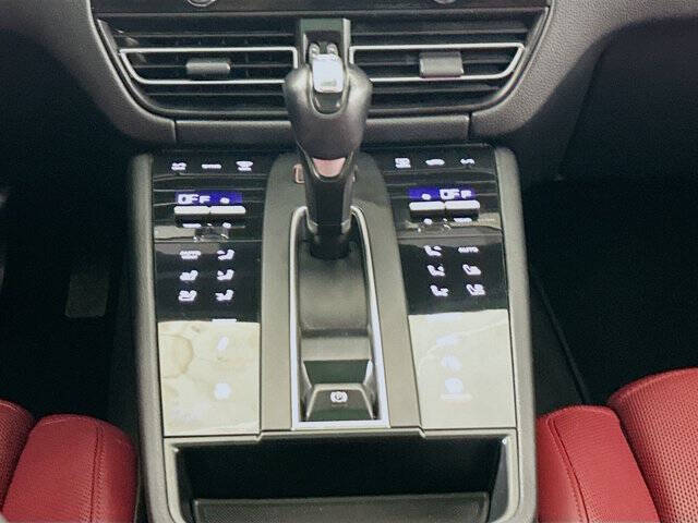 2024 Porsche Macan