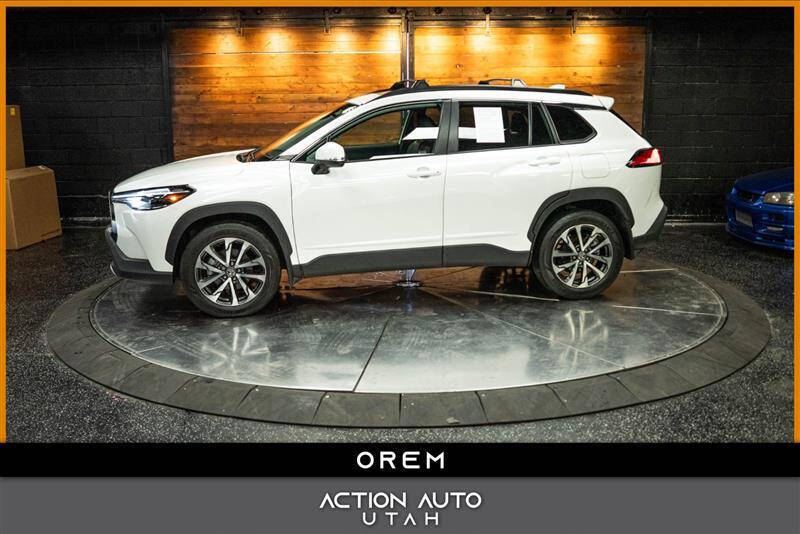 2022 Toyota Corolla Cross XLE