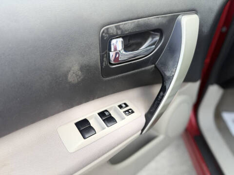 2011 Nissan Rogue SV
