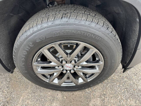 2017 GMC Acadia SLT-1