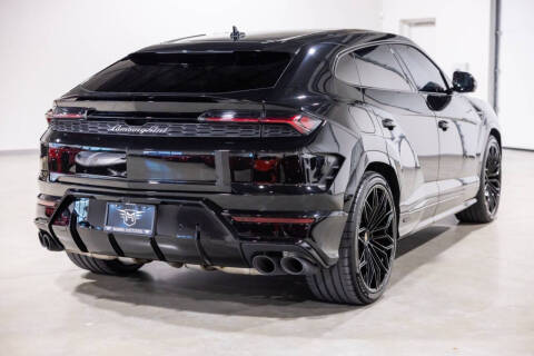 2025 Lamborghini Urus SE