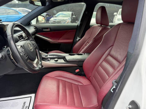 2017 Lexus IS 200t
