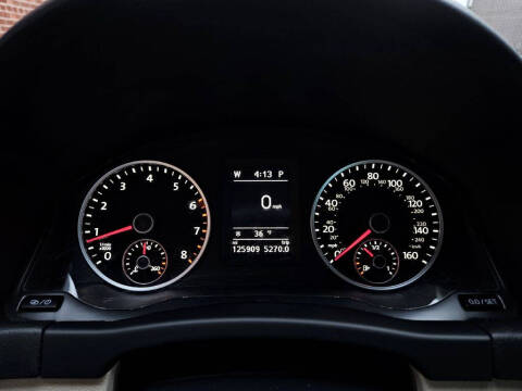 2016 Volkswagen Tiguan 2.0T R-Line 4Motion