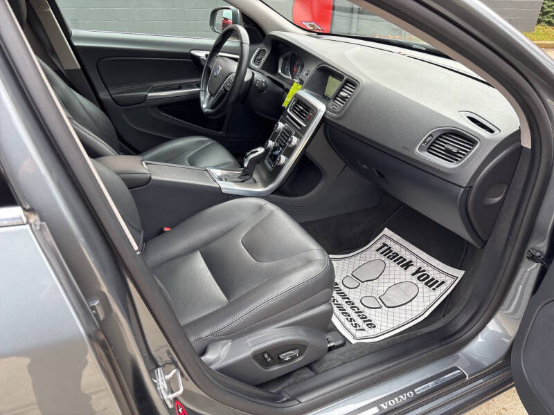 2016 Volvo V60 T5 Premier