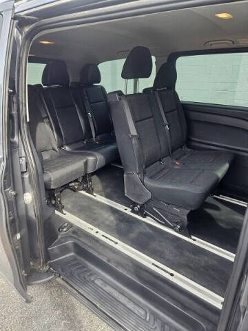 2016 Mercedes-Benz Metris Passenger