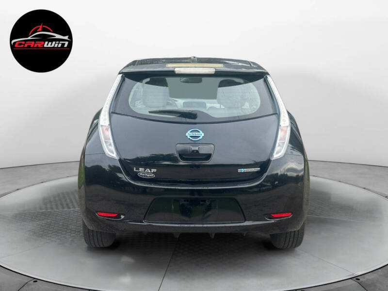2012 Nissan LEAF SV