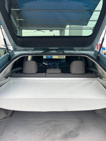 2015 Toyota Prius Three