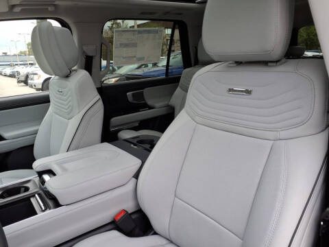2026 Ford Expedition Platinum
