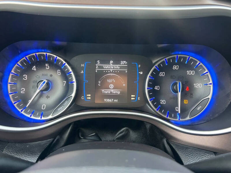 2017 Chrysler Pacifica Touring