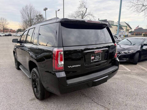 2017 GMC Yukon SLT