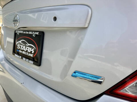 2015 Nissan Versa 1.6 S Plus