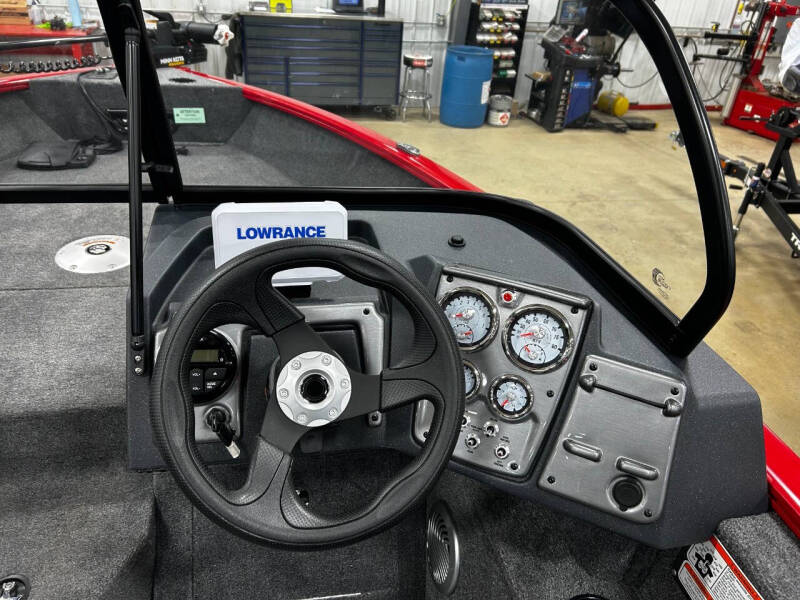 2026 Tracker PRO GUIDE 175 WT