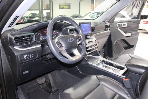 2020 Ford Explorer XLT