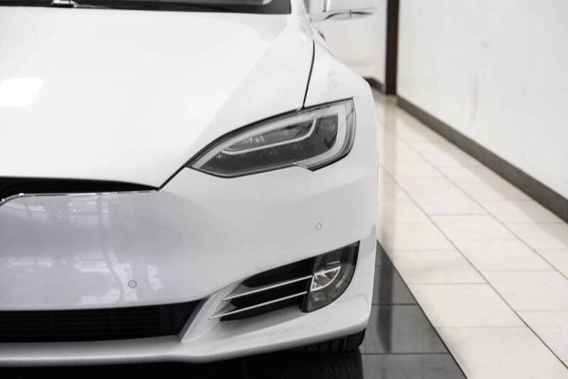 2017 Tesla Model S 90D