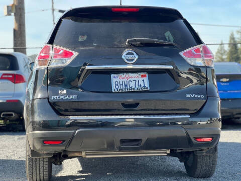 2016 Nissan Rogue SV