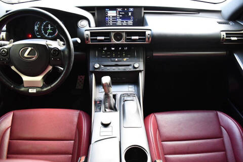 2016 Lexus IS 300
