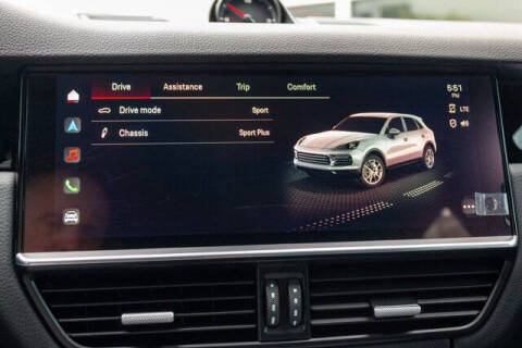 2022 Porsche Cayenne S Platinum Edition