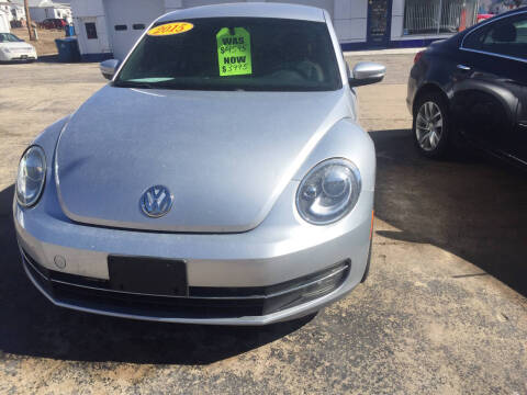 2015 Volkswagen Beetle for sale at TRI-COUNTY AUTO SALES in Spring Valley IL