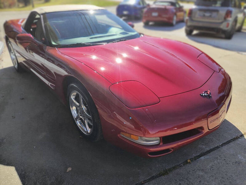 2004 Chevrolet Corvette Base photo 6