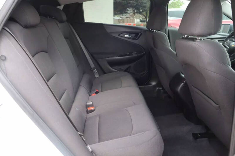 2022 Chevrolet Malibu LS