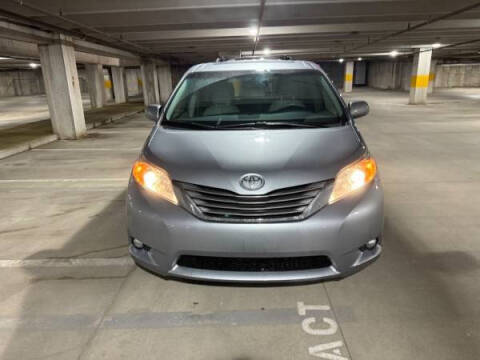 2011 Toyota Sienna XLE 8-Passenger